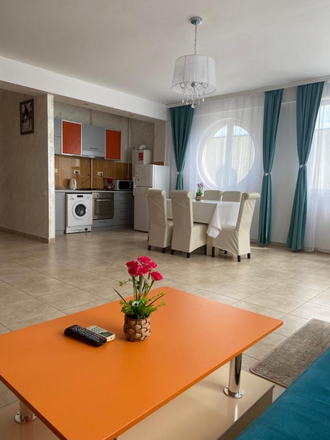 Virgo Apartaments Summer Land Mamaia Buitenkant foto