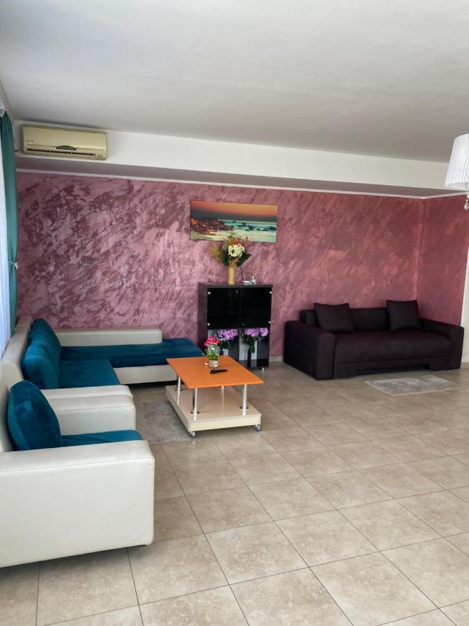 Virgo Apartaments Summer Land Mamaia Buitenkant foto