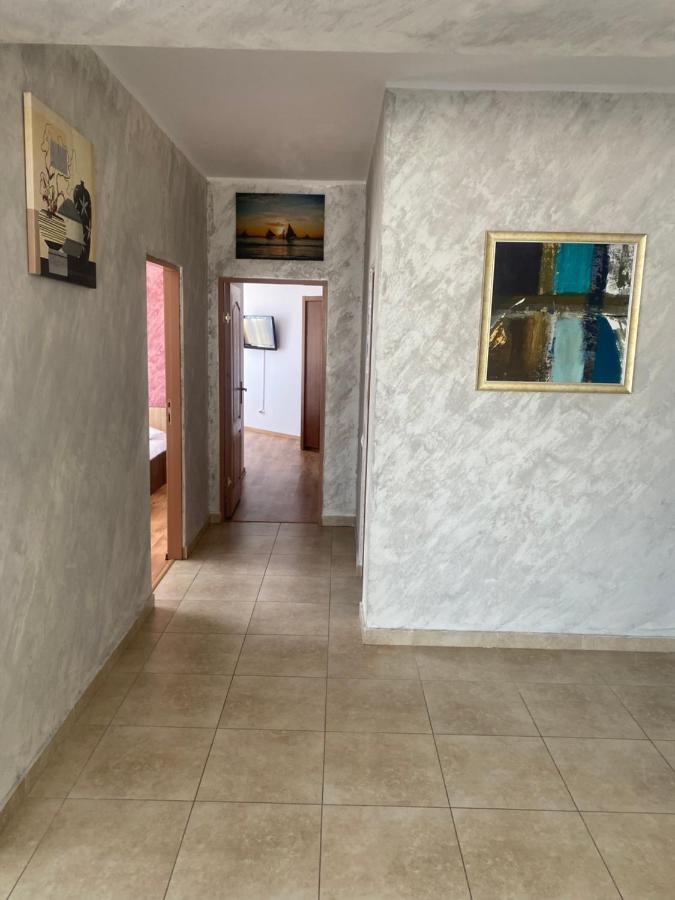 Virgo Apartaments Summer Land Mamaia Buitenkant foto